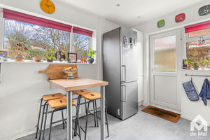 Photo 16- click for photo gallery